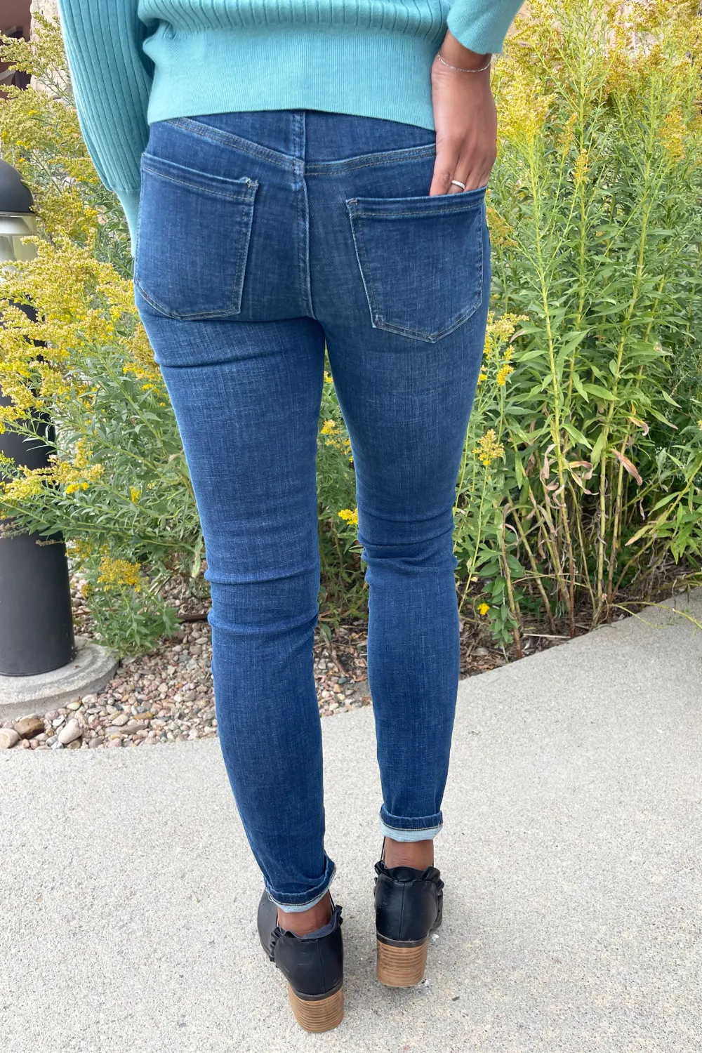 Abby Skinny 30" Ins