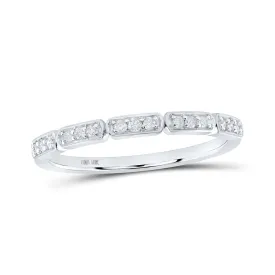 Brilliant Elegance: 10kt White Gold Women's Round Diamond Stackable Band Ring