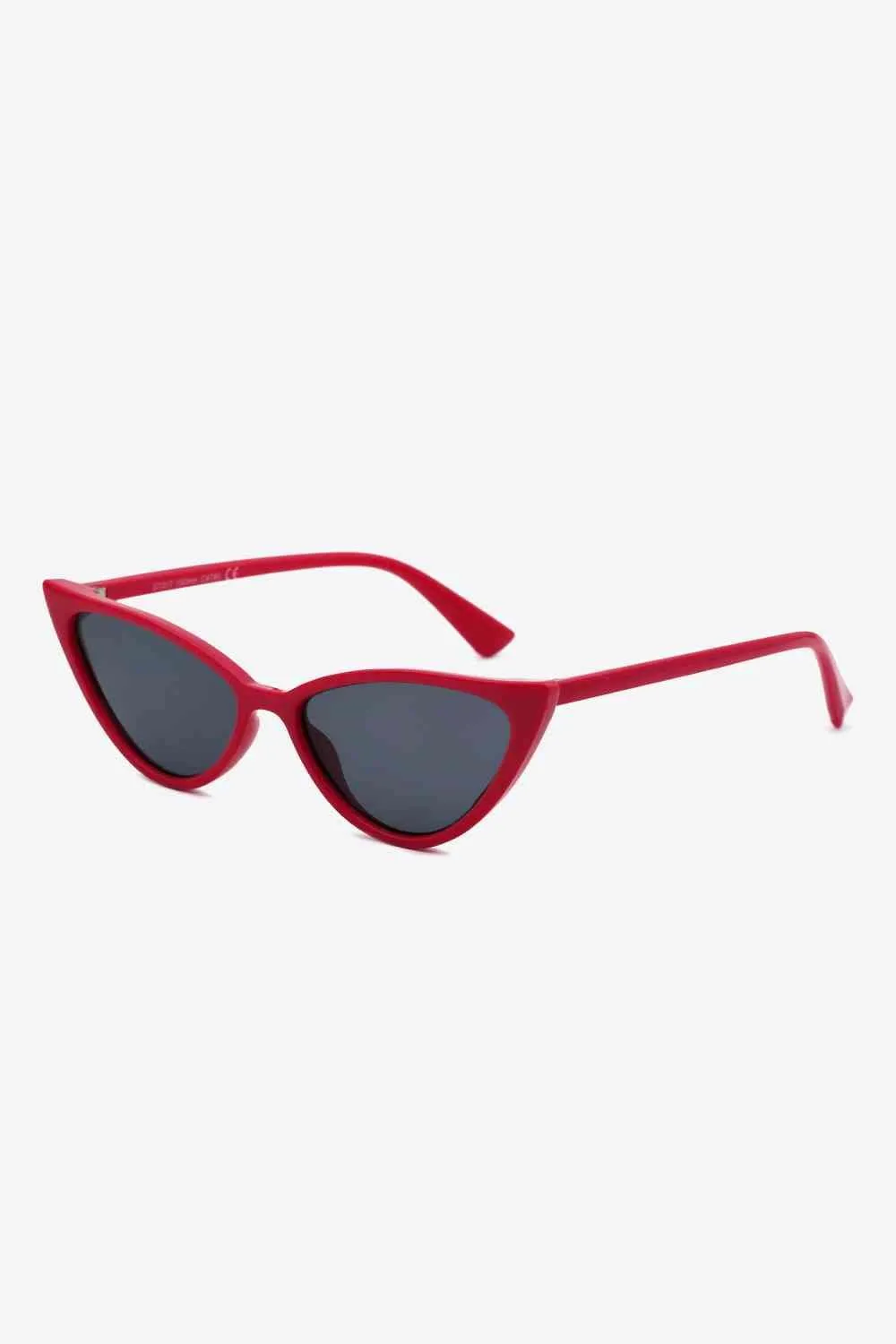Chic Polycarbonate Cat-Eye Shades