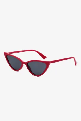 Chic Polycarbonate Cat-Eye Shades