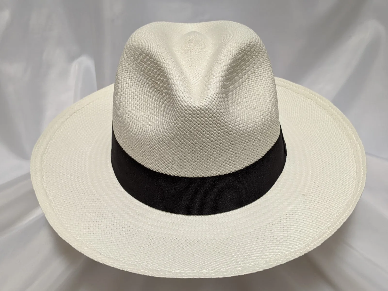 Fedora 6 3/4 (56) - White (Montecristi Panama) #20-150