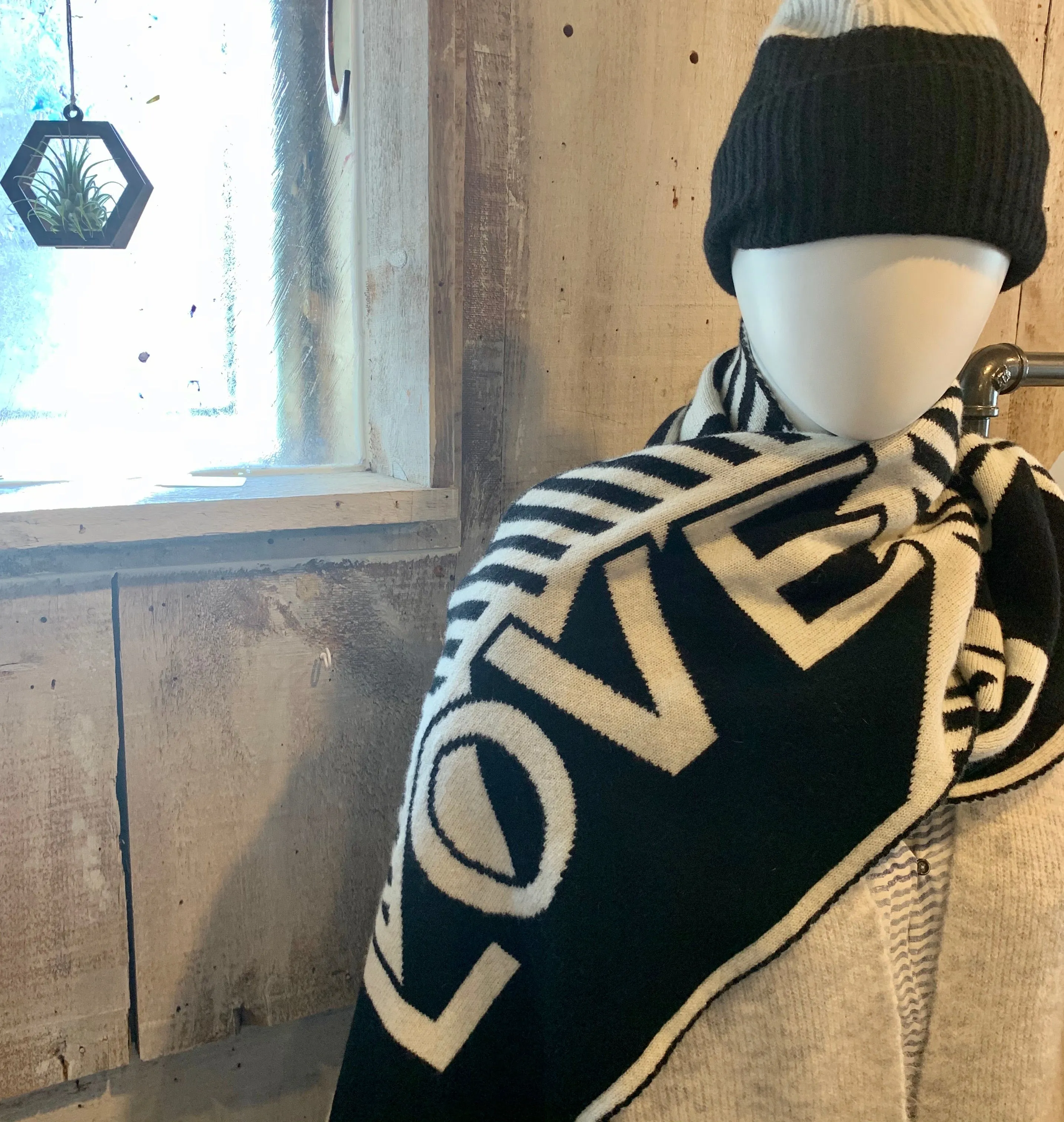 Green Thomas LOVE Logo Blanket scarf