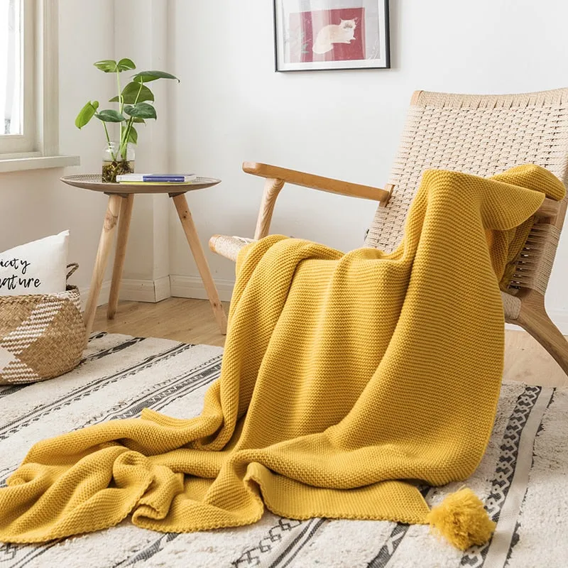 Knitted Tassels Throw Blanket