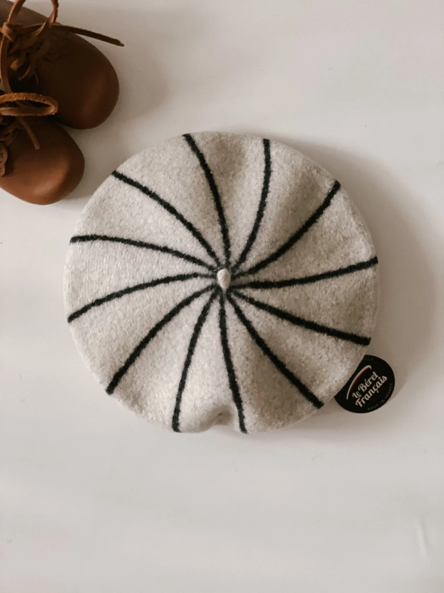 Le Beret Francais - 兒童貝雷帽 (White & Black Stripes)