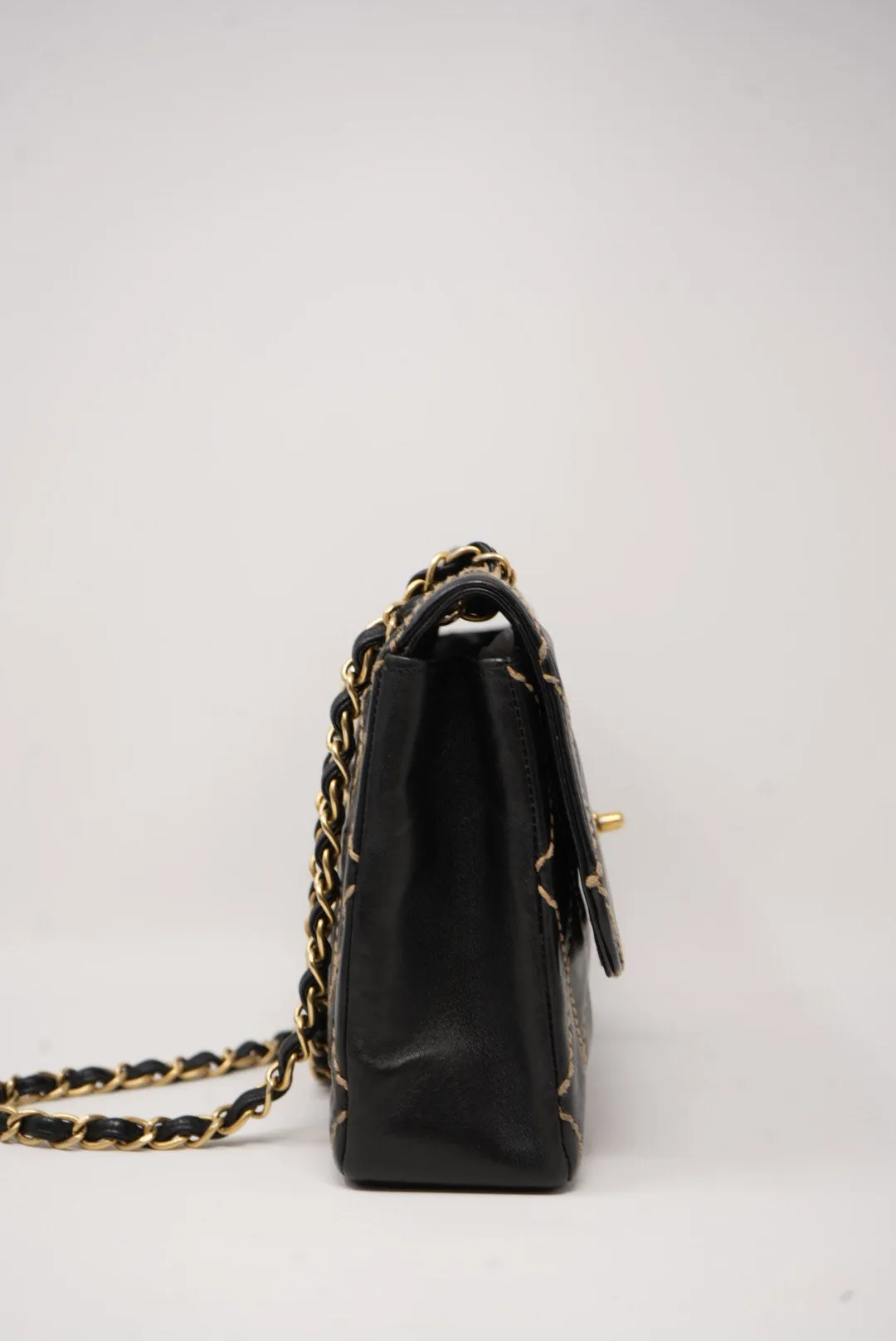 Pre-Owned CHANEL Wild Stitch Shoulder Bag Black 2003-2004