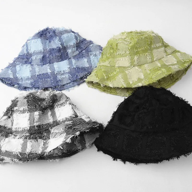 Saint-Dennis Fur Plaid Bucket Hat