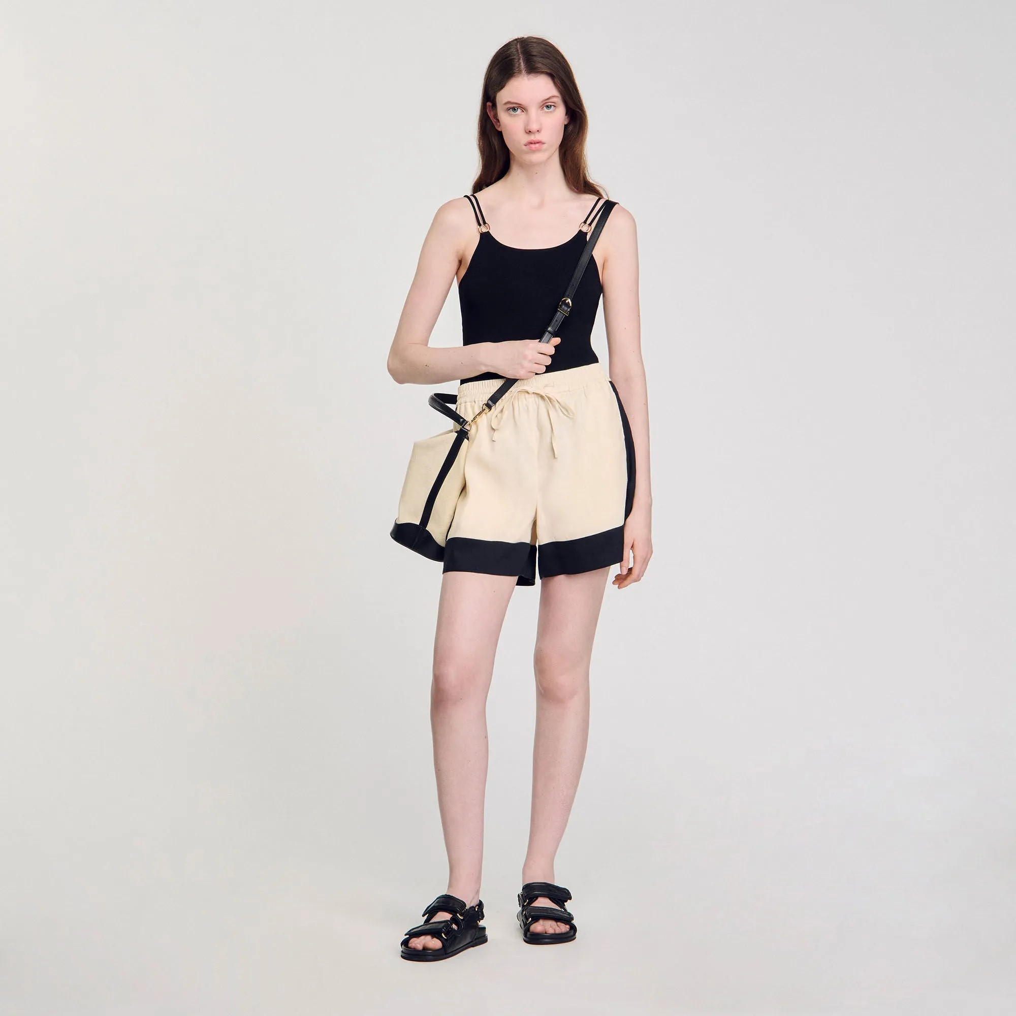 Tangoso Canvas Bucket Bag Ecru/Black