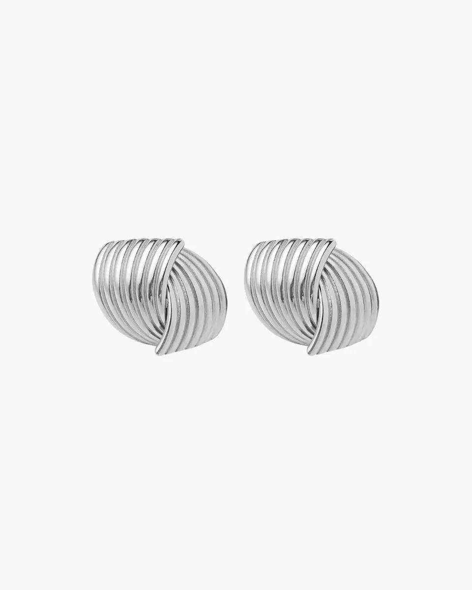 Theophila – Bold statement – Geometric earrings