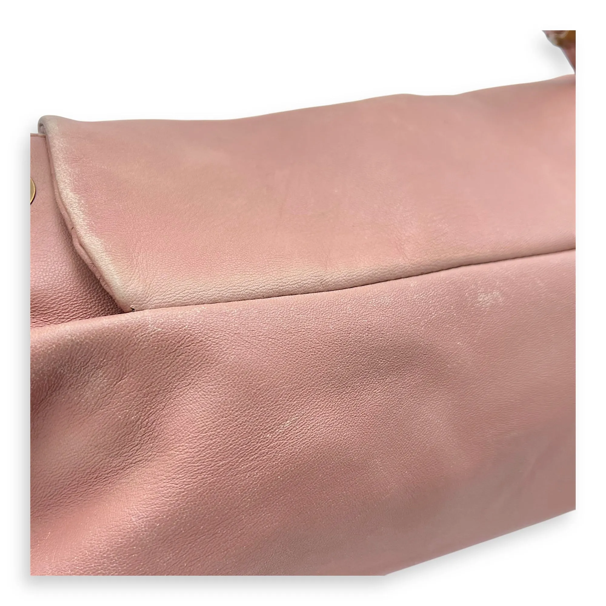 Vintage Flap  Shoulder Bag Pink in Calfskin, Gold hardware