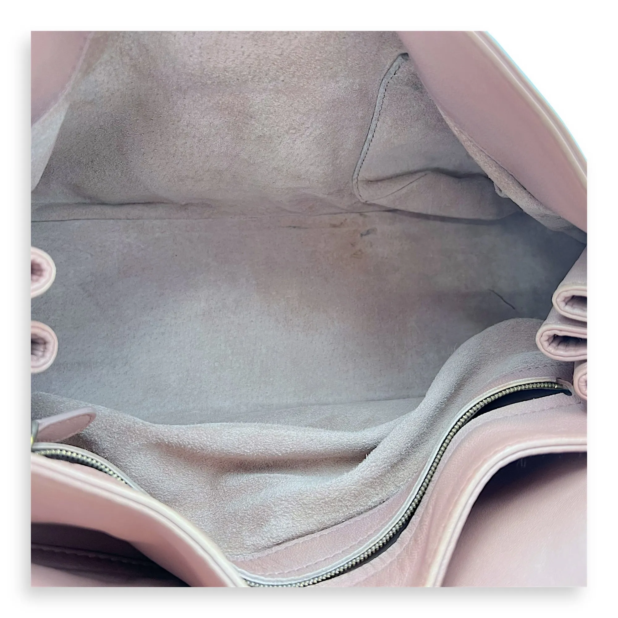 Vintage Flap  Shoulder Bag Pink in Calfskin, Gold hardware