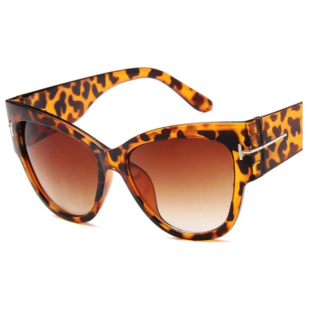 Women's Luxury Designer Fashion Black Cat Eye Sunglasses Gradient UV400